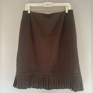 Elegant Black Pleated Skirt